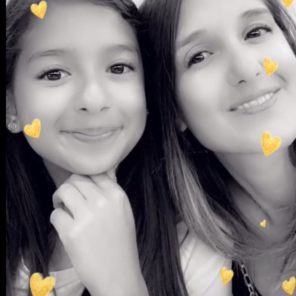 Meet your Posher, Ava